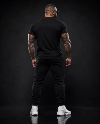 Echipă sportivă masculină (trening și tricou) – 39