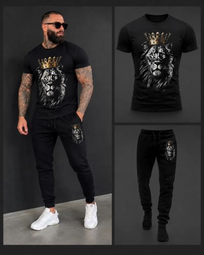 Echipă sportivă masculină (trening și tricou) – 45