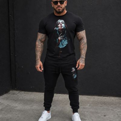 Echipă sportivă masculină (trening și tricou) – 57