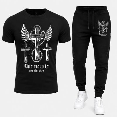 Echipă sportivă masculină (trening și tricou) – 81