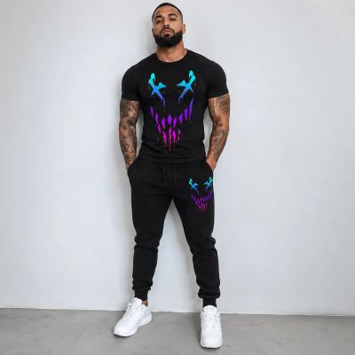 Echipă sportivă masculină (trening și tricou) – 105