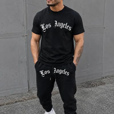 Echipă sportivă masculină (trening și tricou) – 5