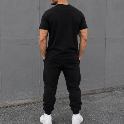 Echipă sportivă masculină (trening și tricou) – 5