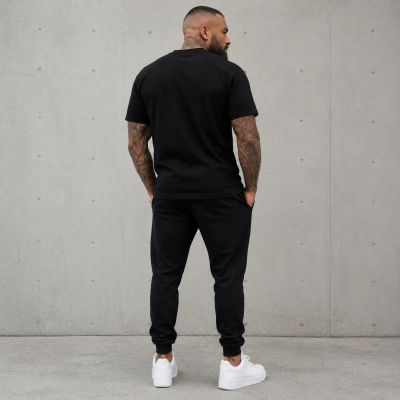 Echipă sportivă masculină (trening și tricou) – RED UNICORN