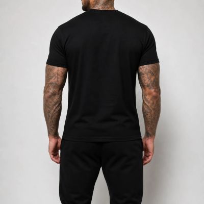 Echipă sportivă masculină (trening și tricou) – HOPELESS